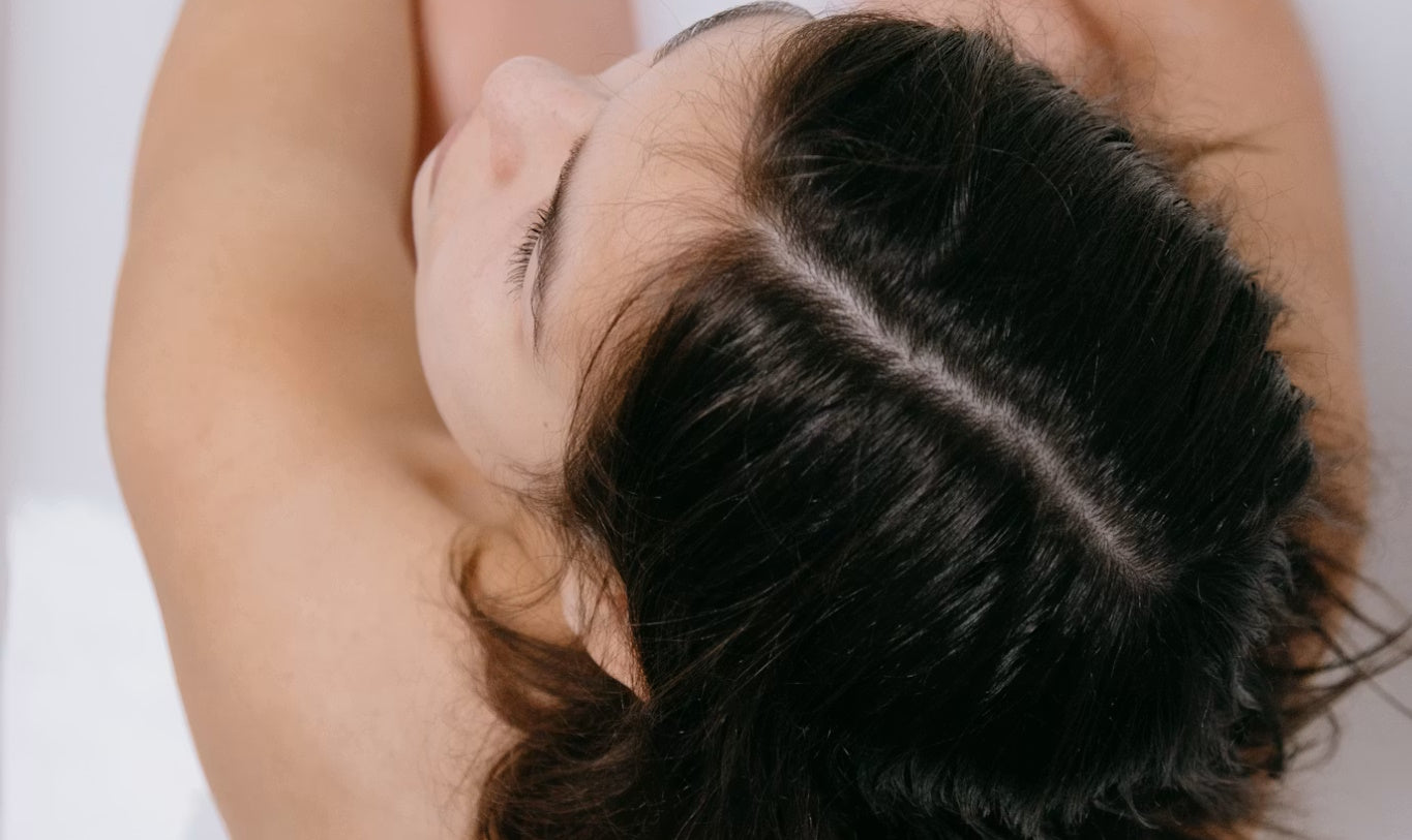 Hair Loss Due To Scalp Inflammation: Causes, Symptoms & Treatment