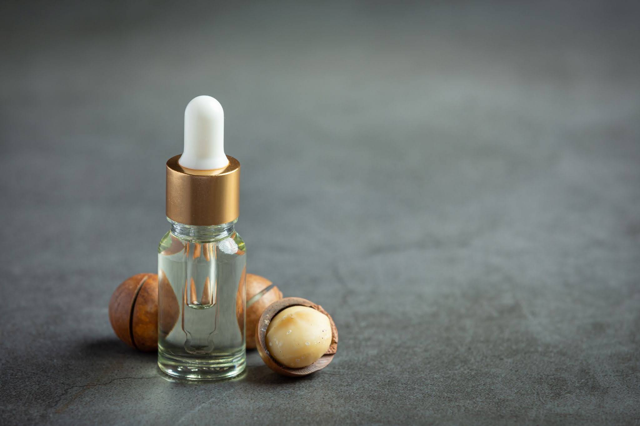 BondiBoost vs Briogeo Hair Growth Treatments: Ingredients, Results & Reviews
