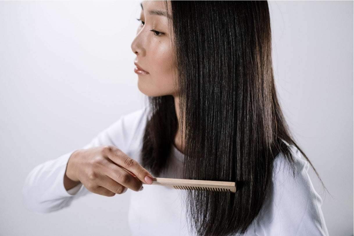 PRP vs Hair Serums: Results, Cost & Side Effects