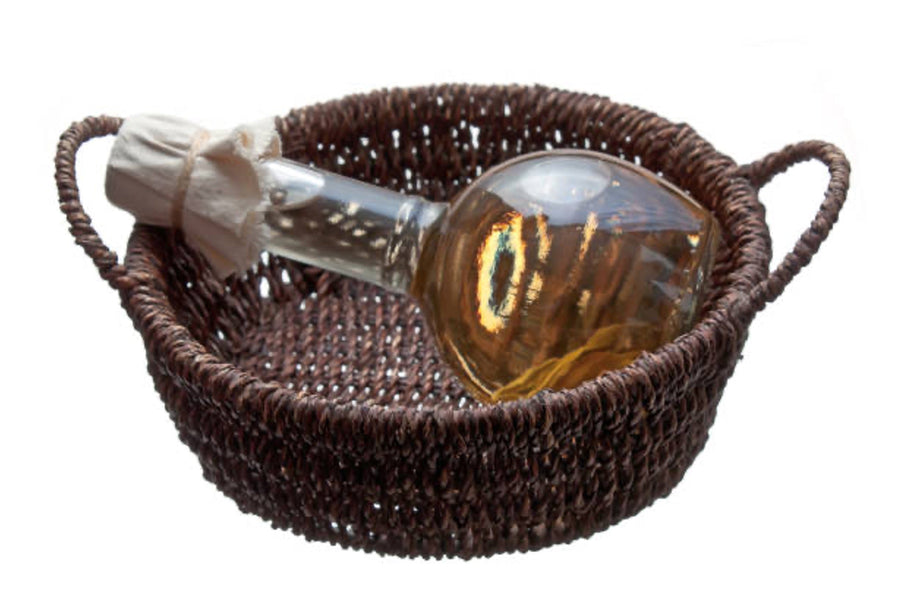 Chebe Oil for Hair Growth: Benefits & How to Use It?