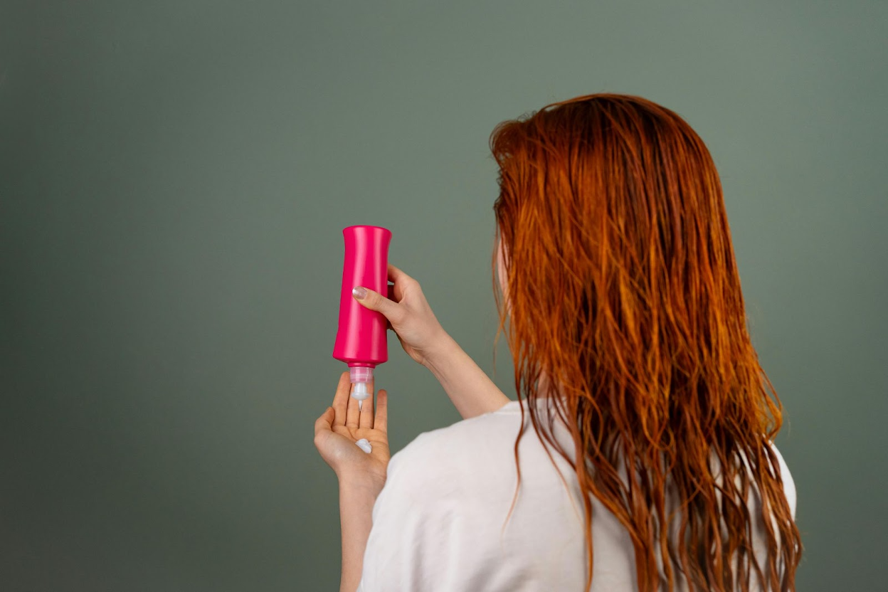 How Long to Leave Conditioner in Hair Before Rinsing