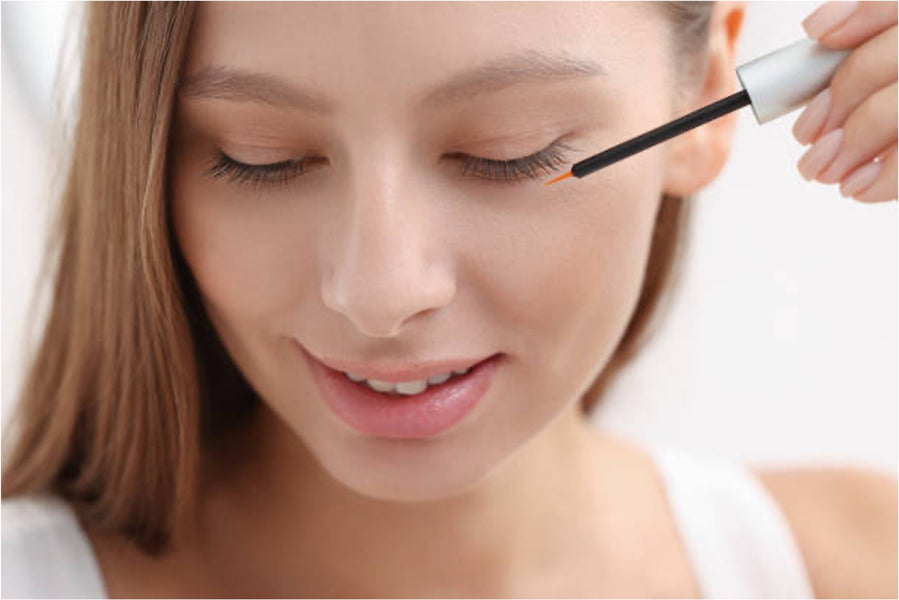 ForChics vs GrandeLASH-MD vs Trybello Lash Serum: Ingredients, Results & Side Effects