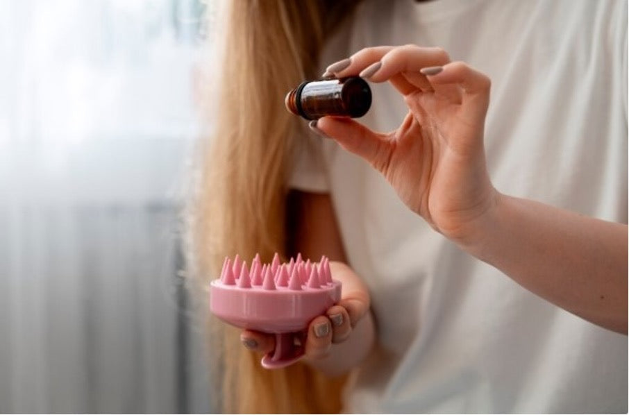 Batana Oil vs Amla Oil for Hair Growth: Benefits, Pros & Cons