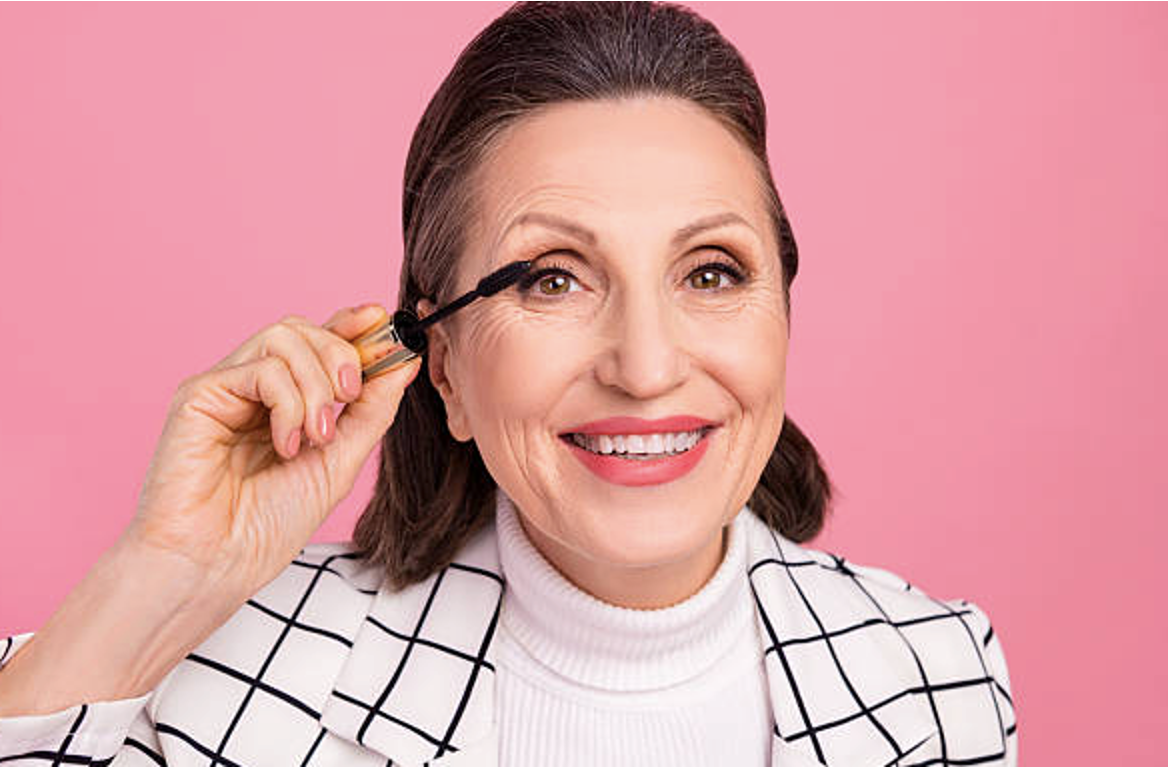 Top 3 Lash Serums for Aging Lashes: Prices, Results & Reviews