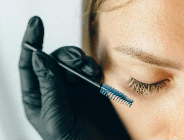 LashFood vs RevitaLash vs Trybello Lash Serum: Cost, Results & Side Effects