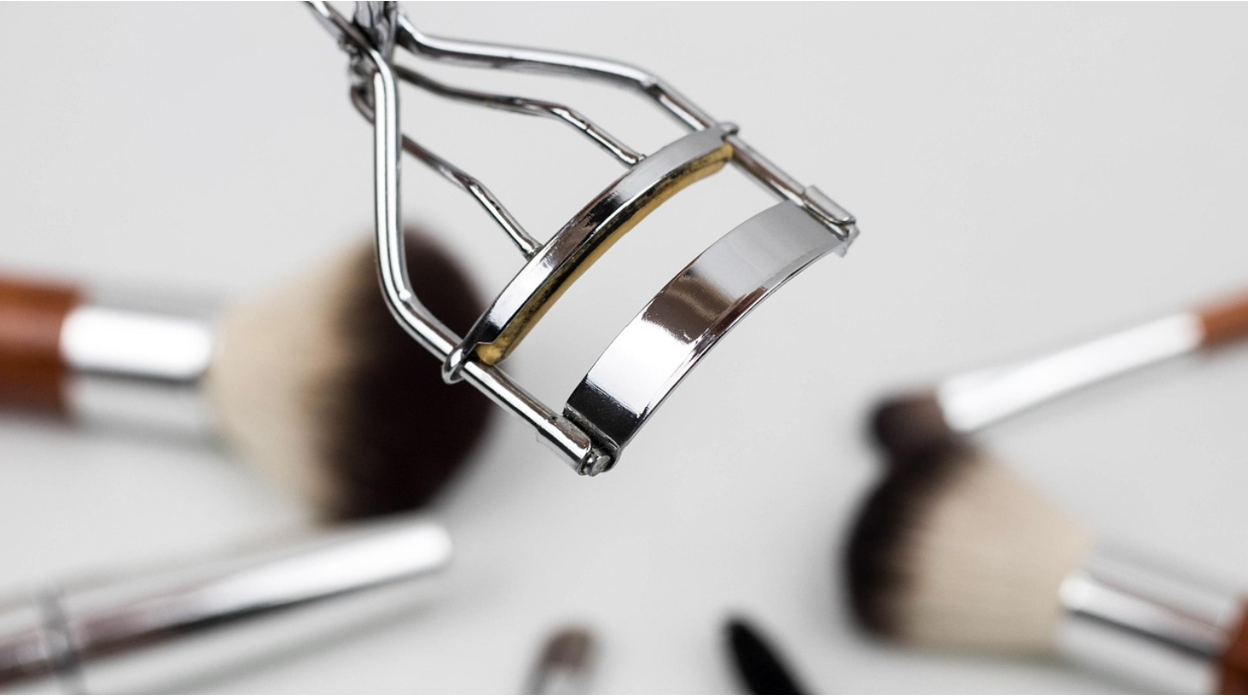 UKLASH vs Scorolash vs Trybello Lash Serum: Ingredients, Side Effects, Before & After
