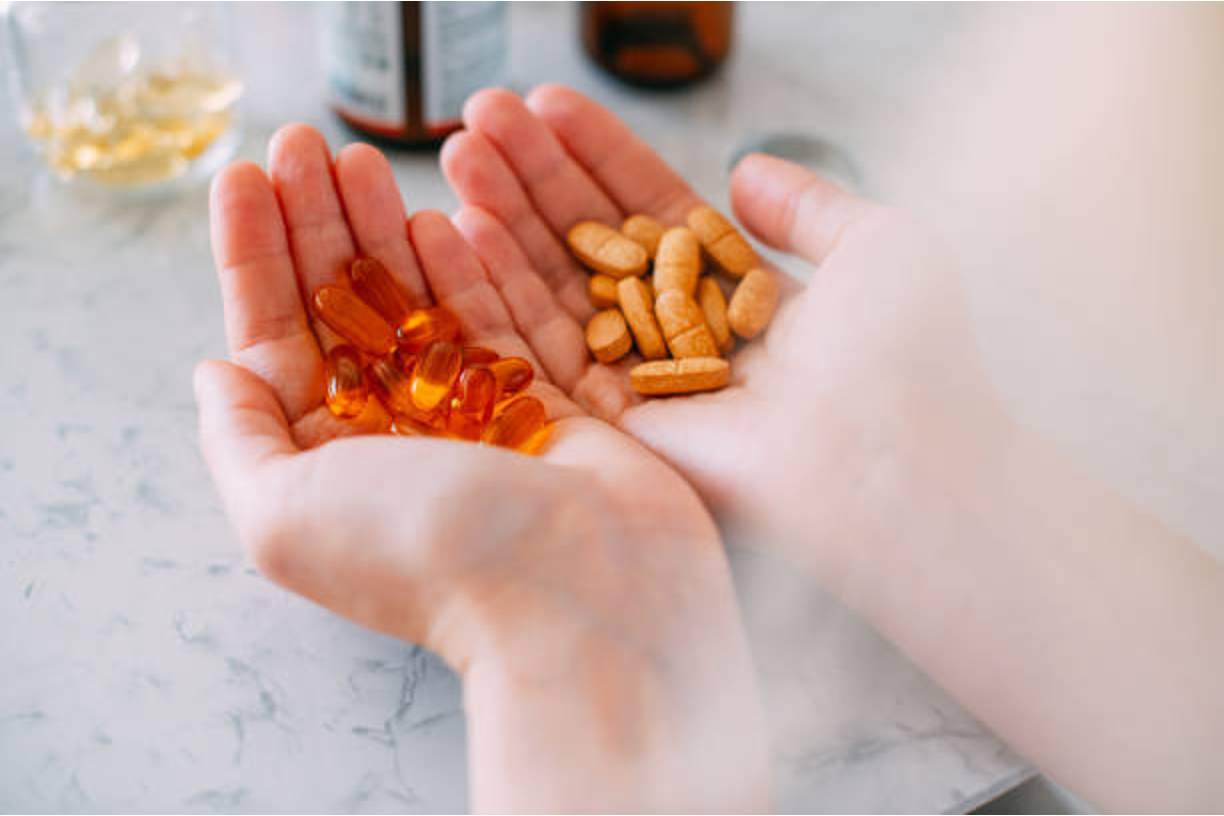 Hair Gummy vs Tablets: Which is Better for Hair Growth?