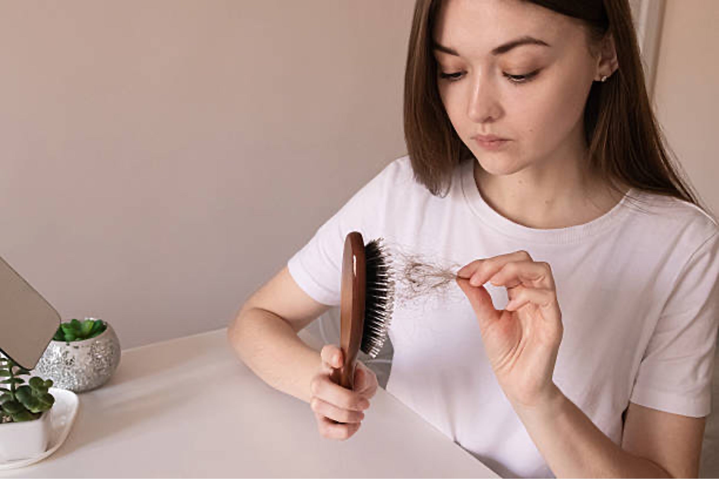 Hair Loss Due To Iron Deficiency: Why Does it Happen & Treatment