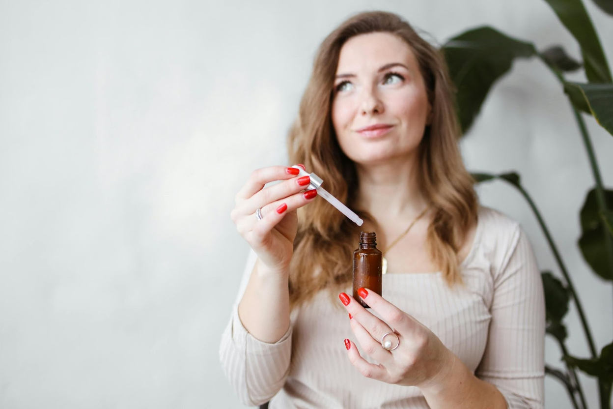 Anagain™ vs Procapil for Hair Growth: Differences, Side Effects, Before & After