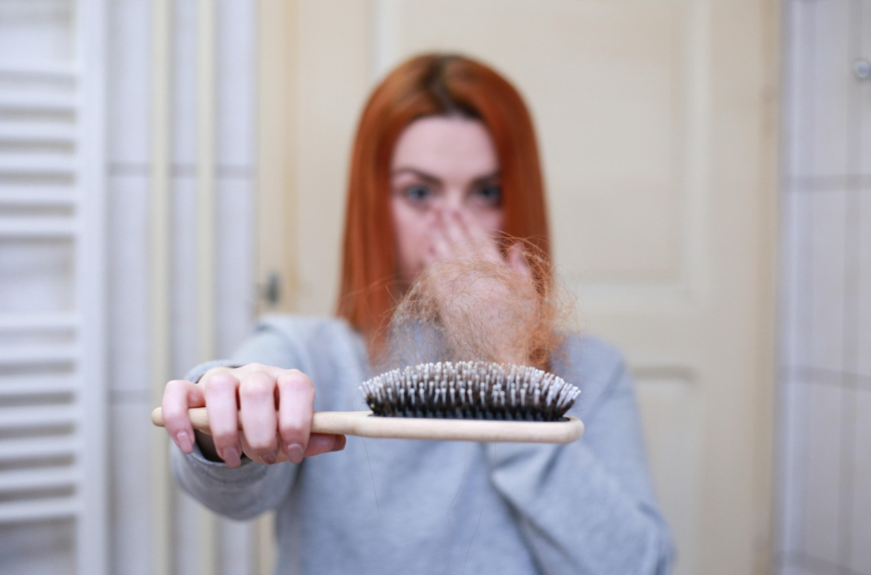 Hair Loss After Starting HRT: Signs & Solutions