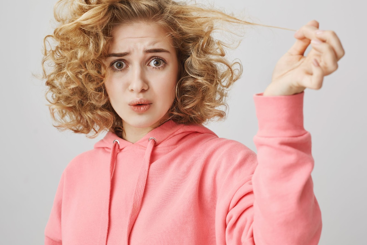 How Long to Leave Conditioner in Hair After Bleaching
